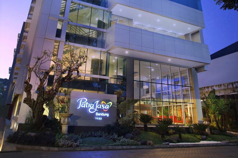 Patra Bandung Hotel Eksteriør billede