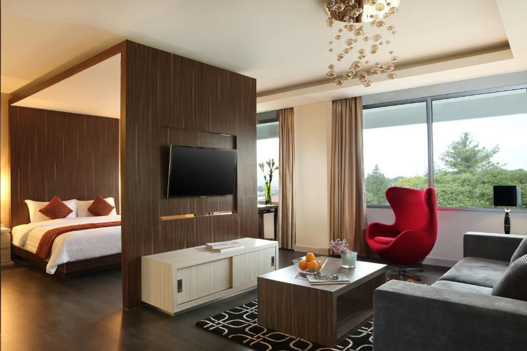 Patra Bandung Hotel Eksteriør billede